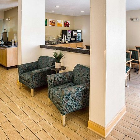 Quality Inn Near Northtown Mall & National Sports Center Coon Rapids Exteriör bild