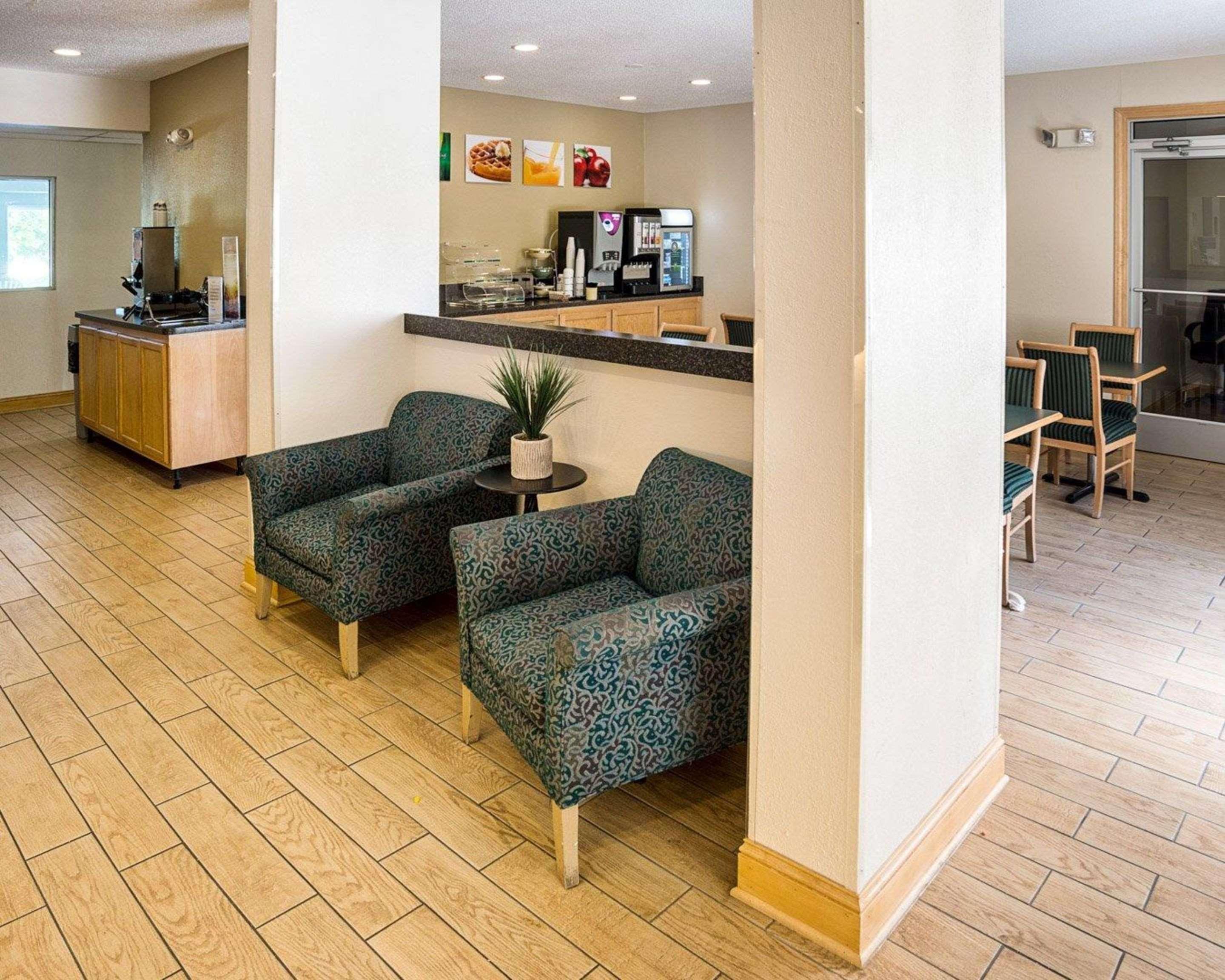 Quality Inn Near Northtown Mall & National Sports Center Coon Rapids Exteriör bild