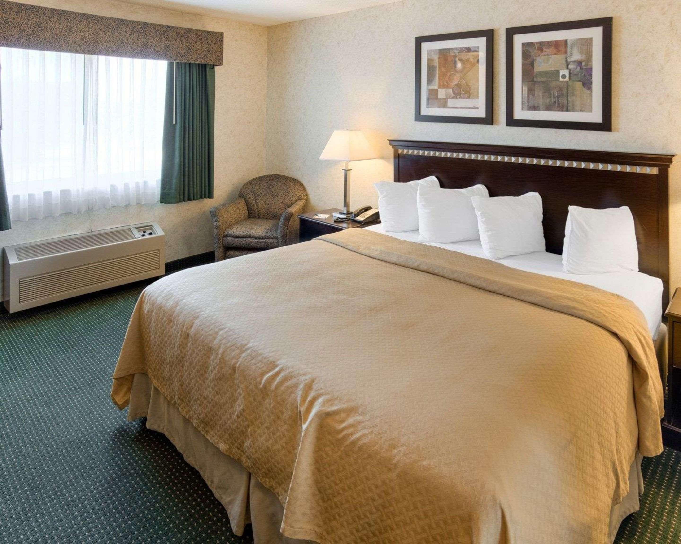 Quality Inn Near Northtown Mall & National Sports Center Coon Rapids Exteriör bild