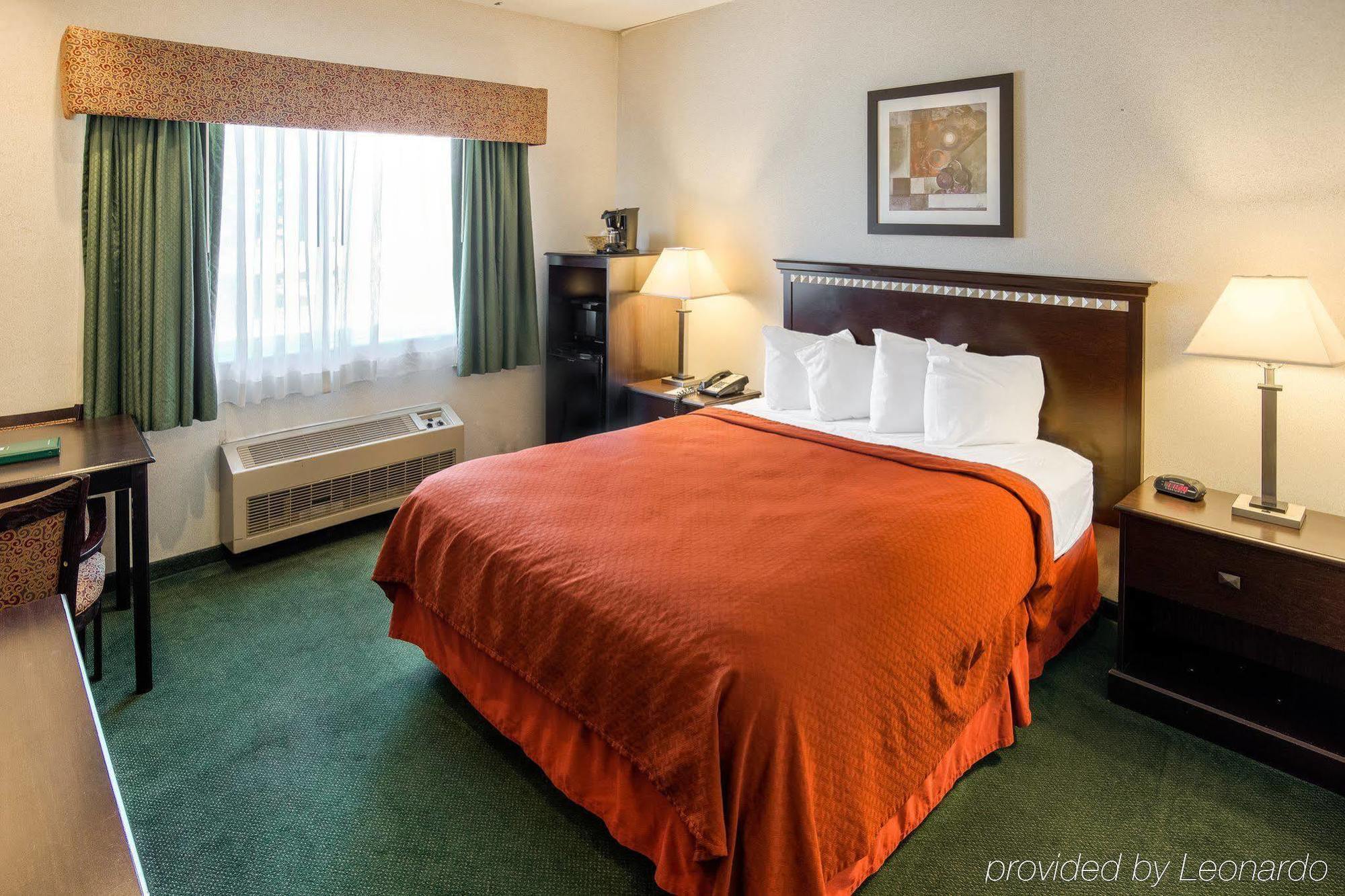 Quality Inn Near Northtown Mall & National Sports Center Coon Rapids Exteriör bild